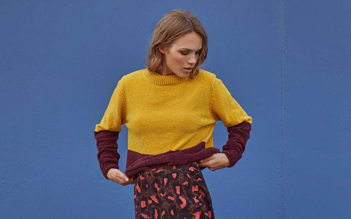 <span>SHOP</span> skirts