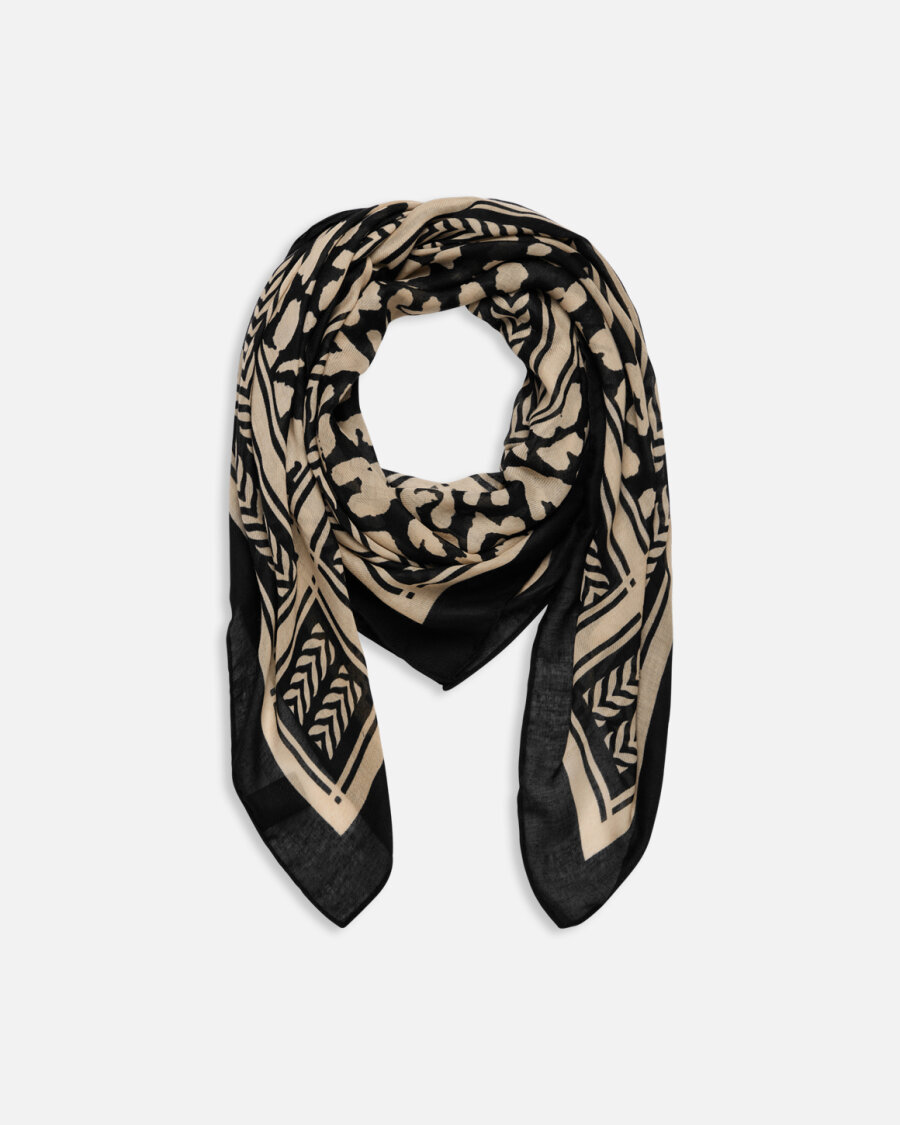 SISTERS POINT - SCARF-483