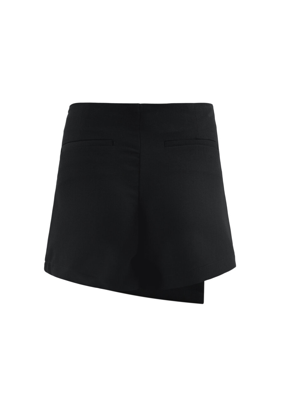 SISTERS POINT - MIQA-SKORT