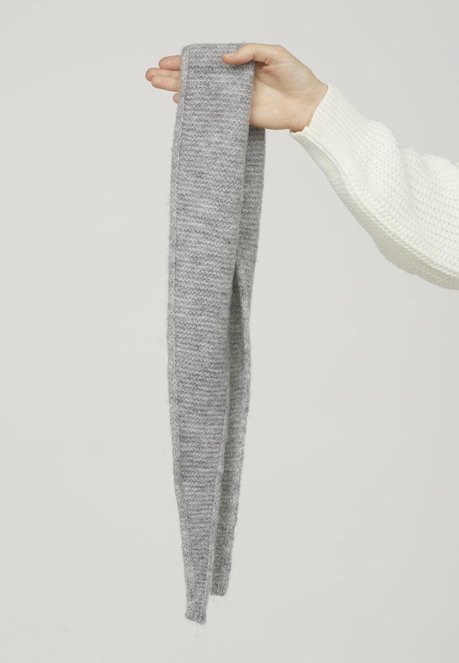 SISTERS POINT - Scarf-491