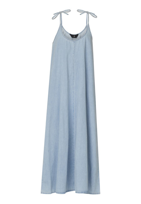Dresses from SISTERS POINT Shop SISTERS POINTt dresses online here