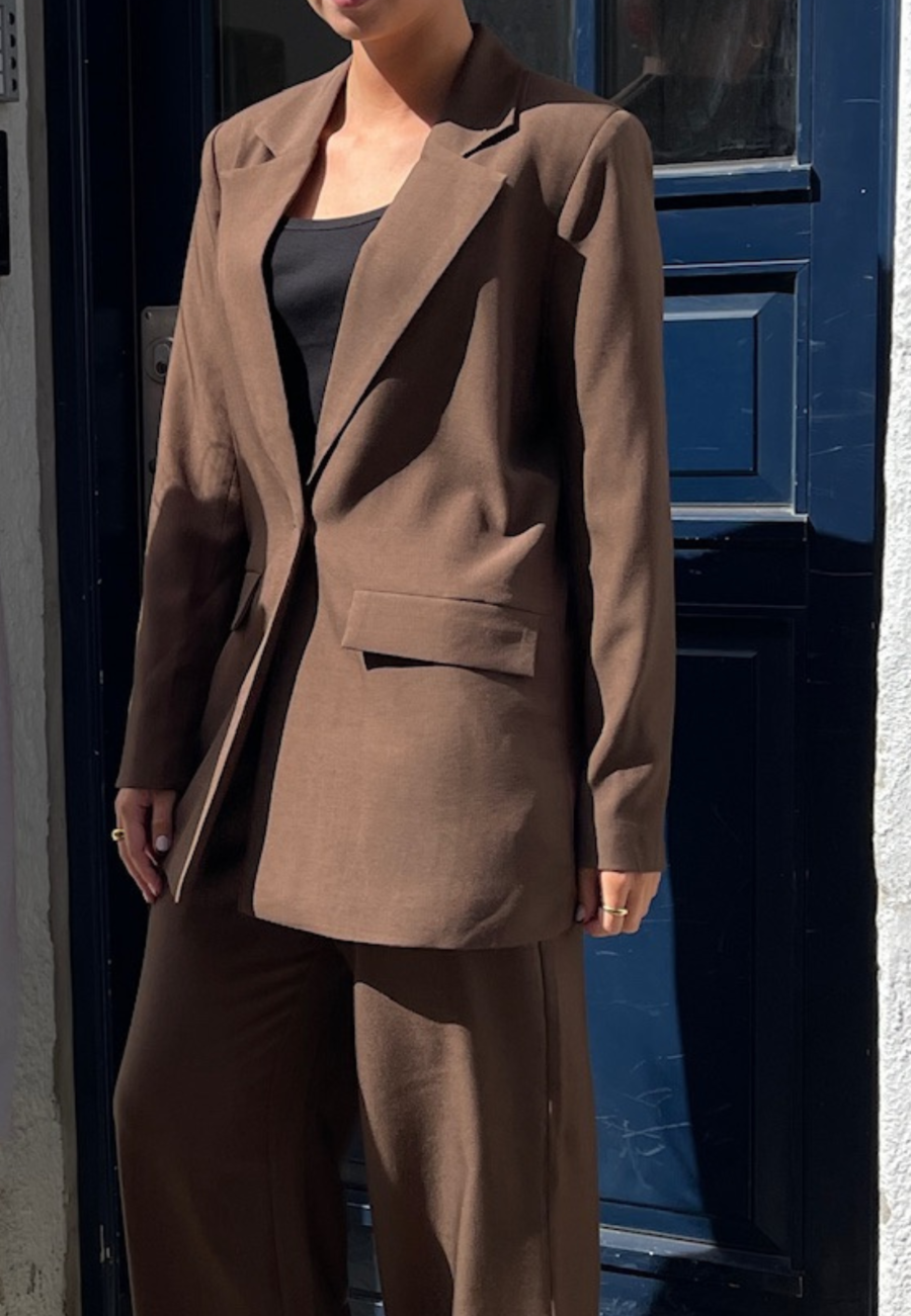 SISTERS POINT - VIKSA-BL