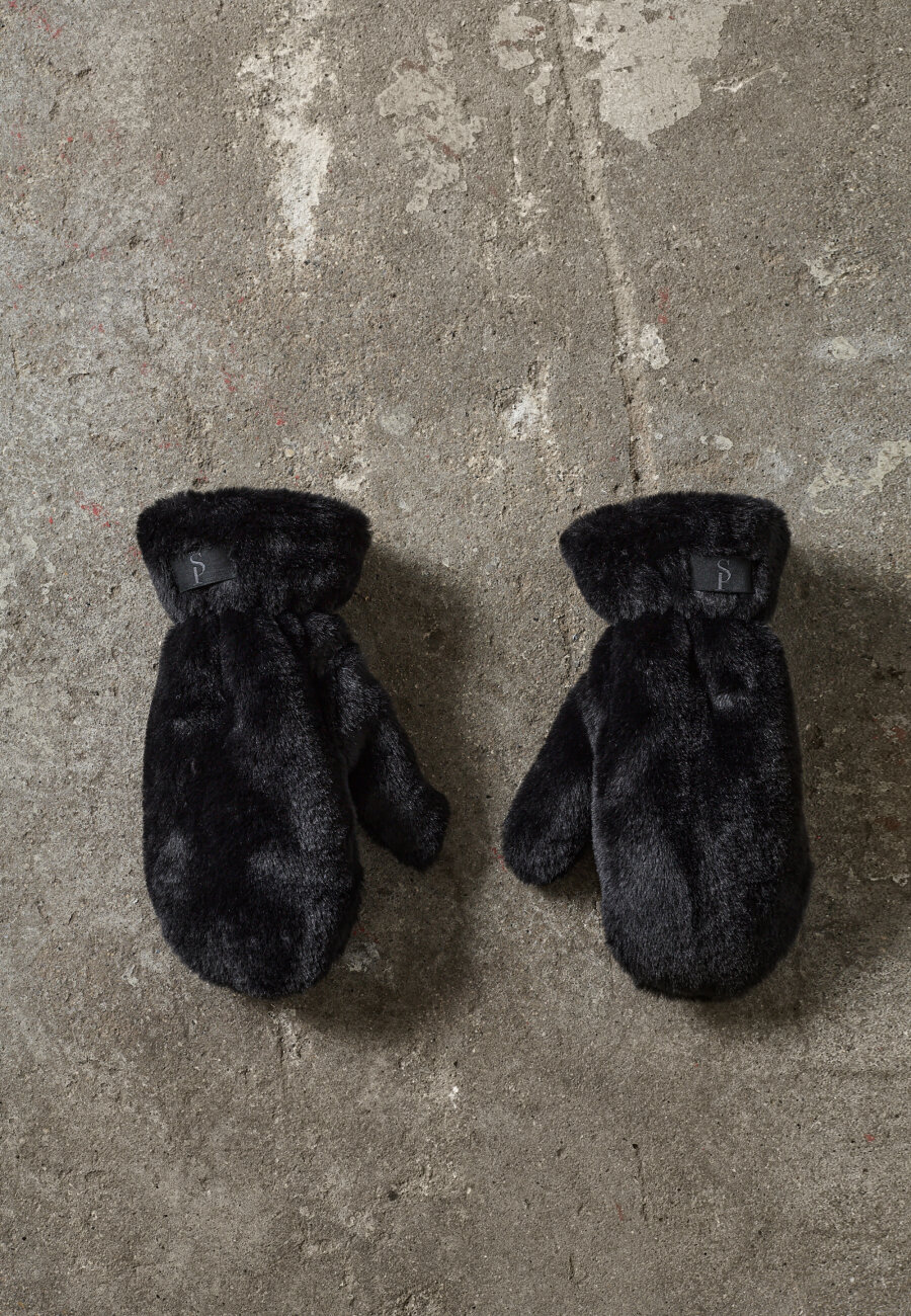 SISTERS POINT - GLOVES-1