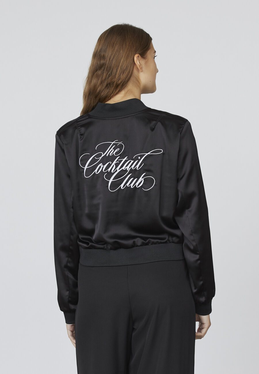 SISTERS POINT - GARWIN-JA9