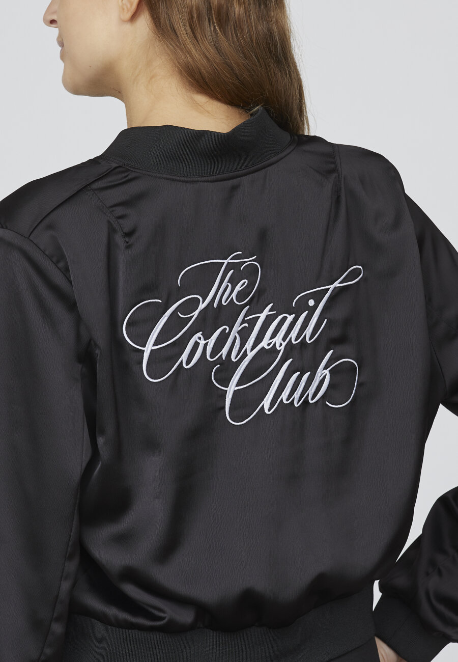 SISTERS POINT - GARWIN-JA9