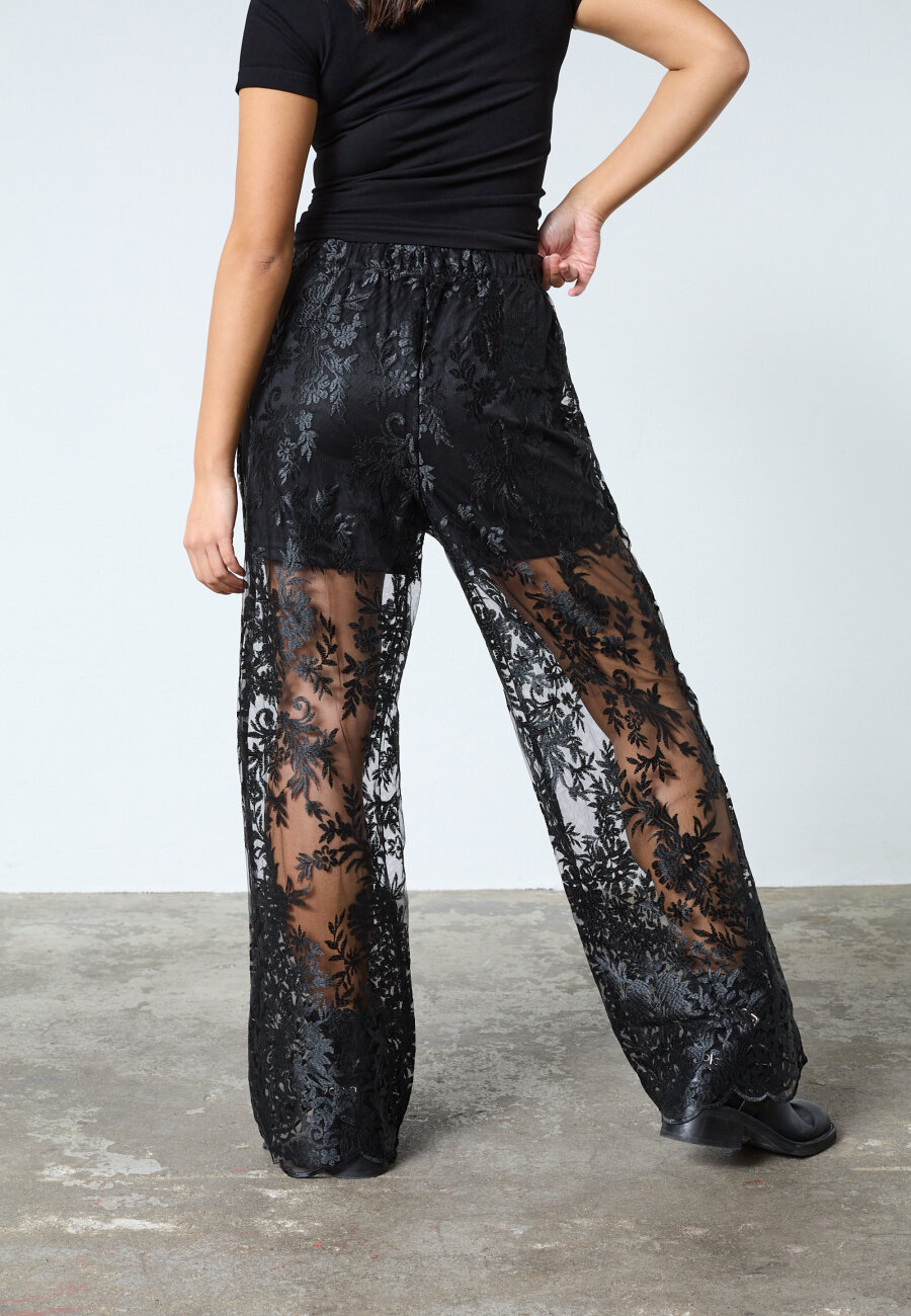 SISTERS POINT - GITRA-PA