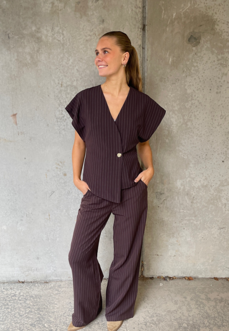 SISTERS POINT - GEVELA-VE6