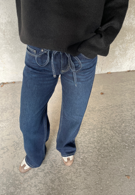 SISTERS POINT - ONEA-BELT.JE6