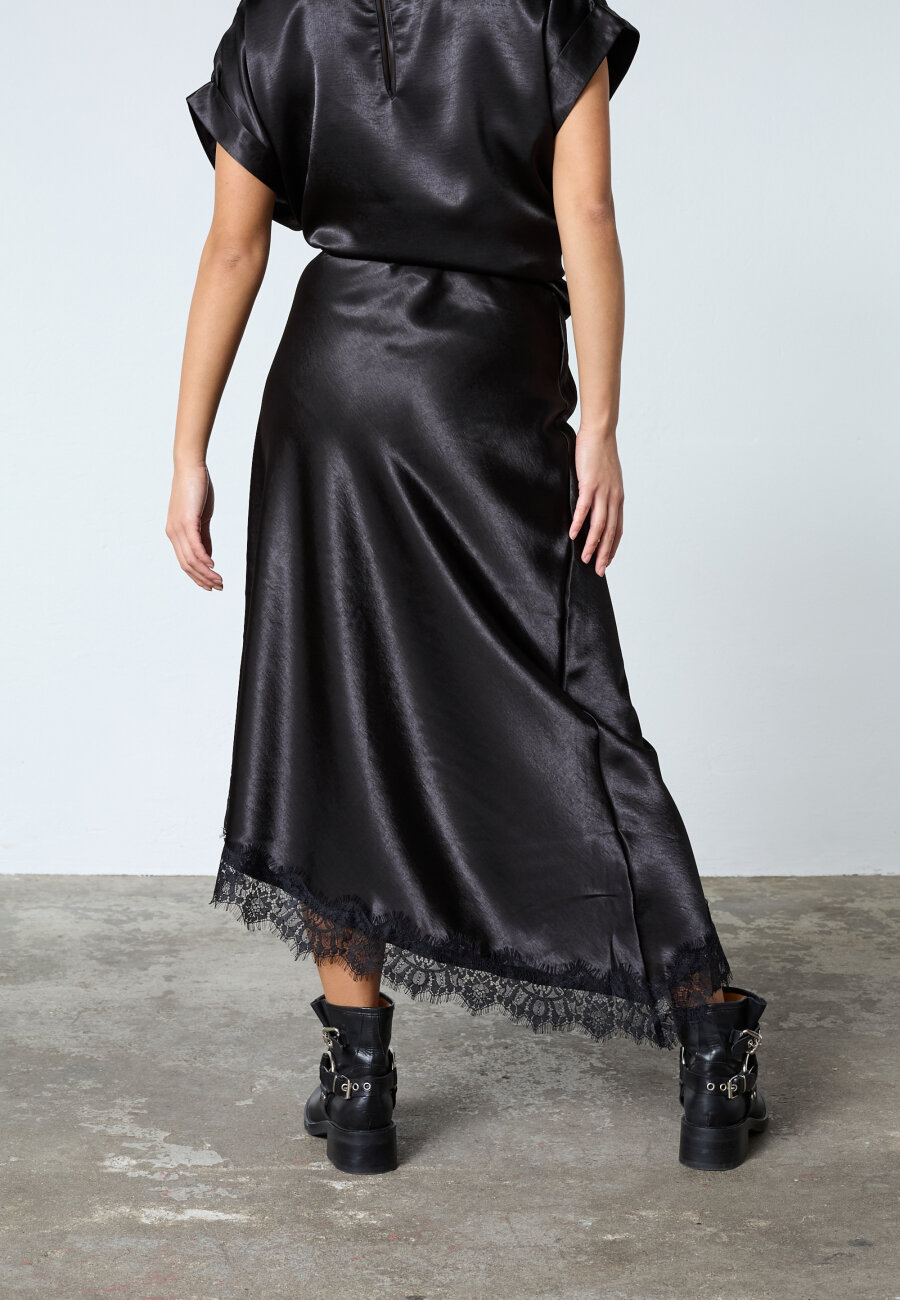 SISTERS POINT - GEWO-LACE.SK