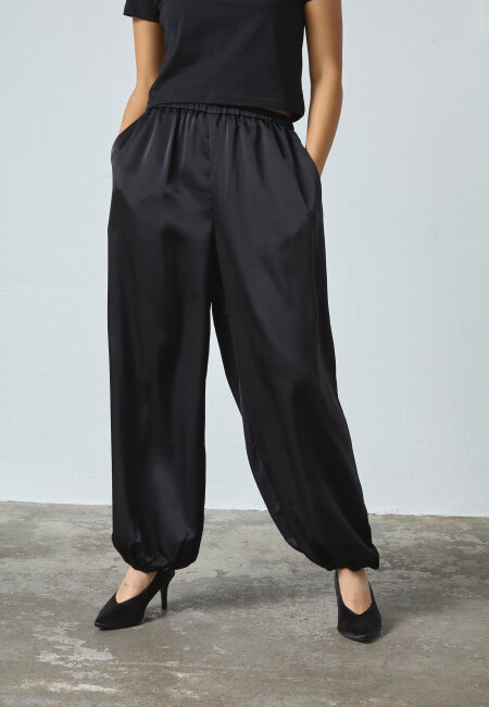 SISTERS POINT - GEWO-PA1 SISTERS POINT - GEWO-PA1