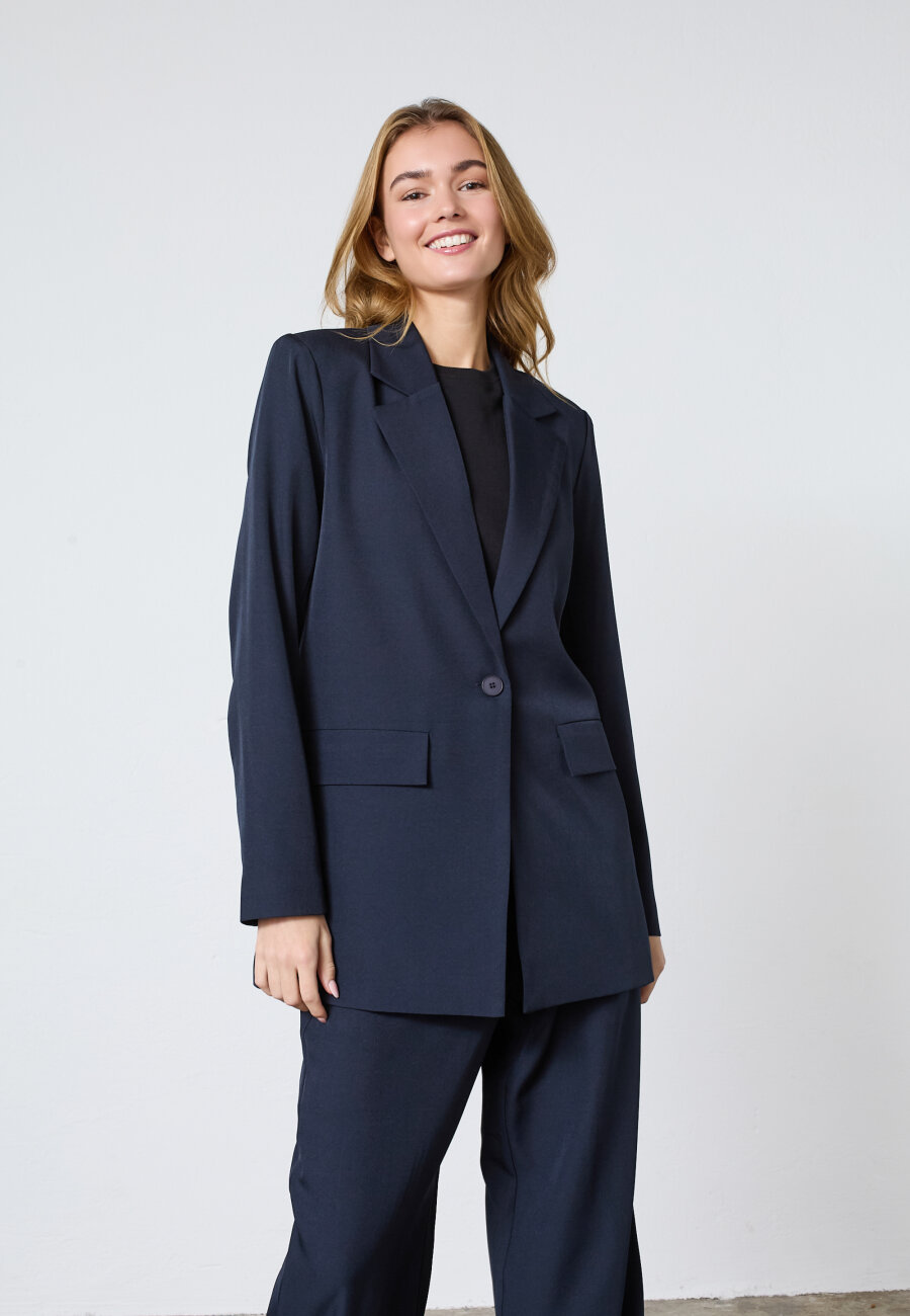 SISTERS POINT - VIKSA-BL