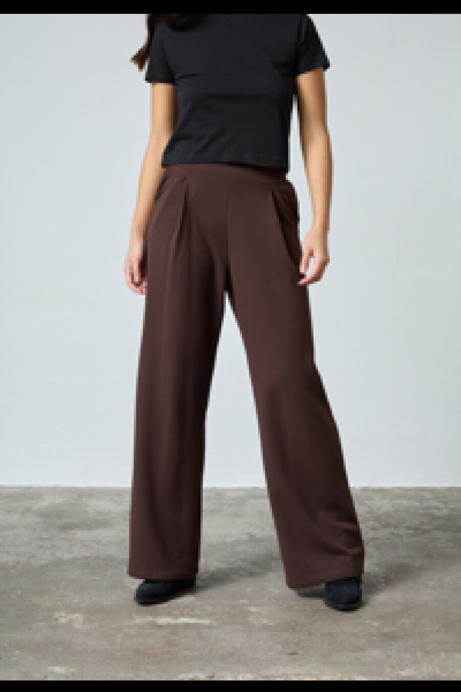 SISTERS POINT - NEW GLUT-PA