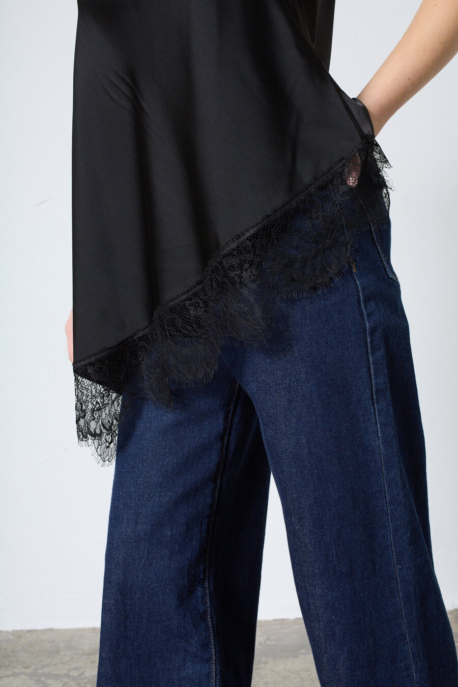 SISTERS POINT - VIOL-TA