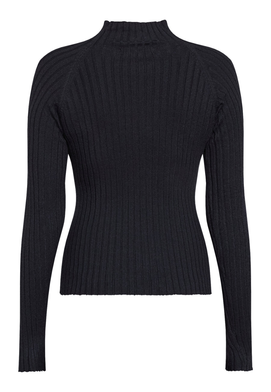 SISTERS POINT - BILEA-PU