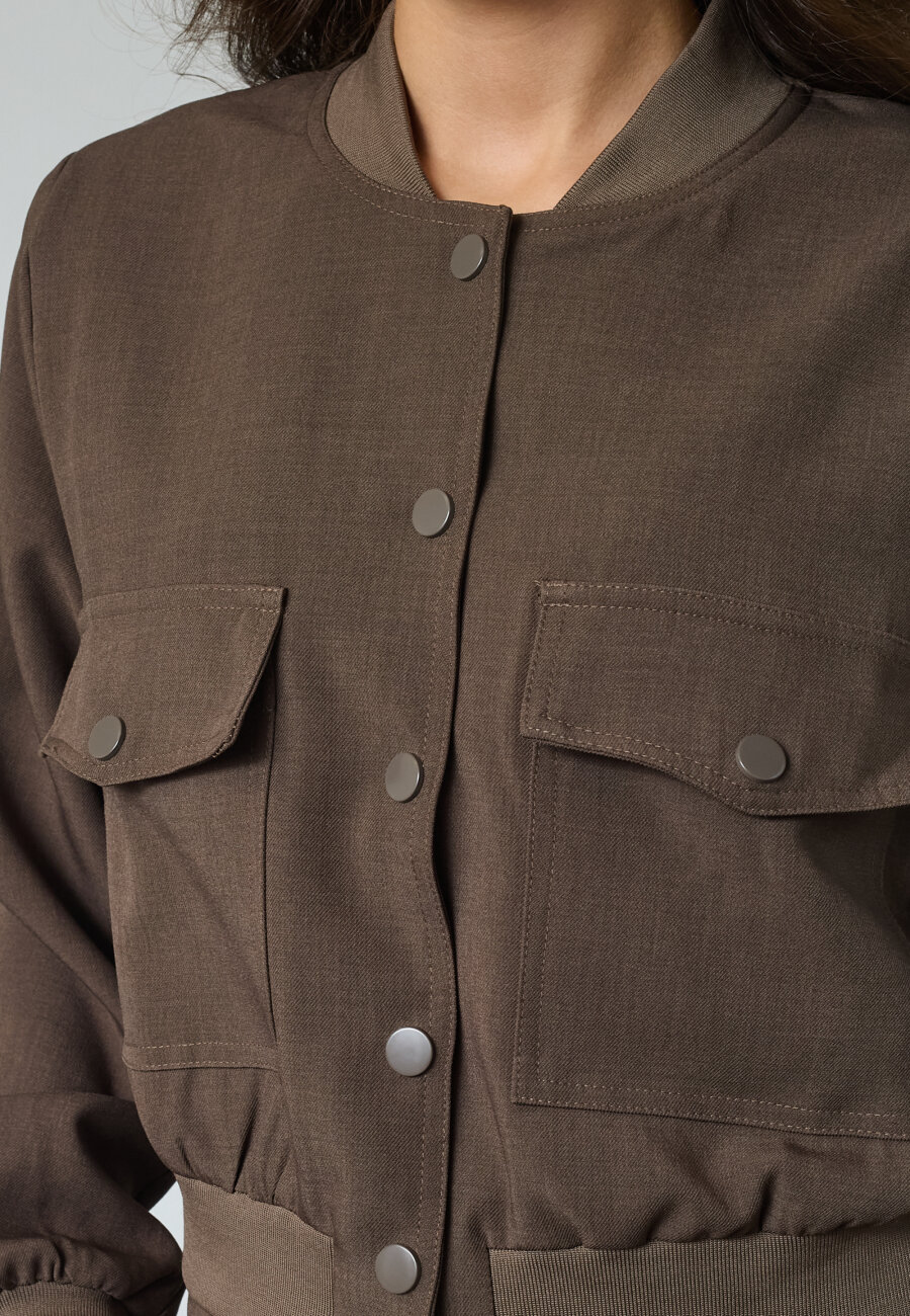 SISTERS POINT - GARWIN-JA20