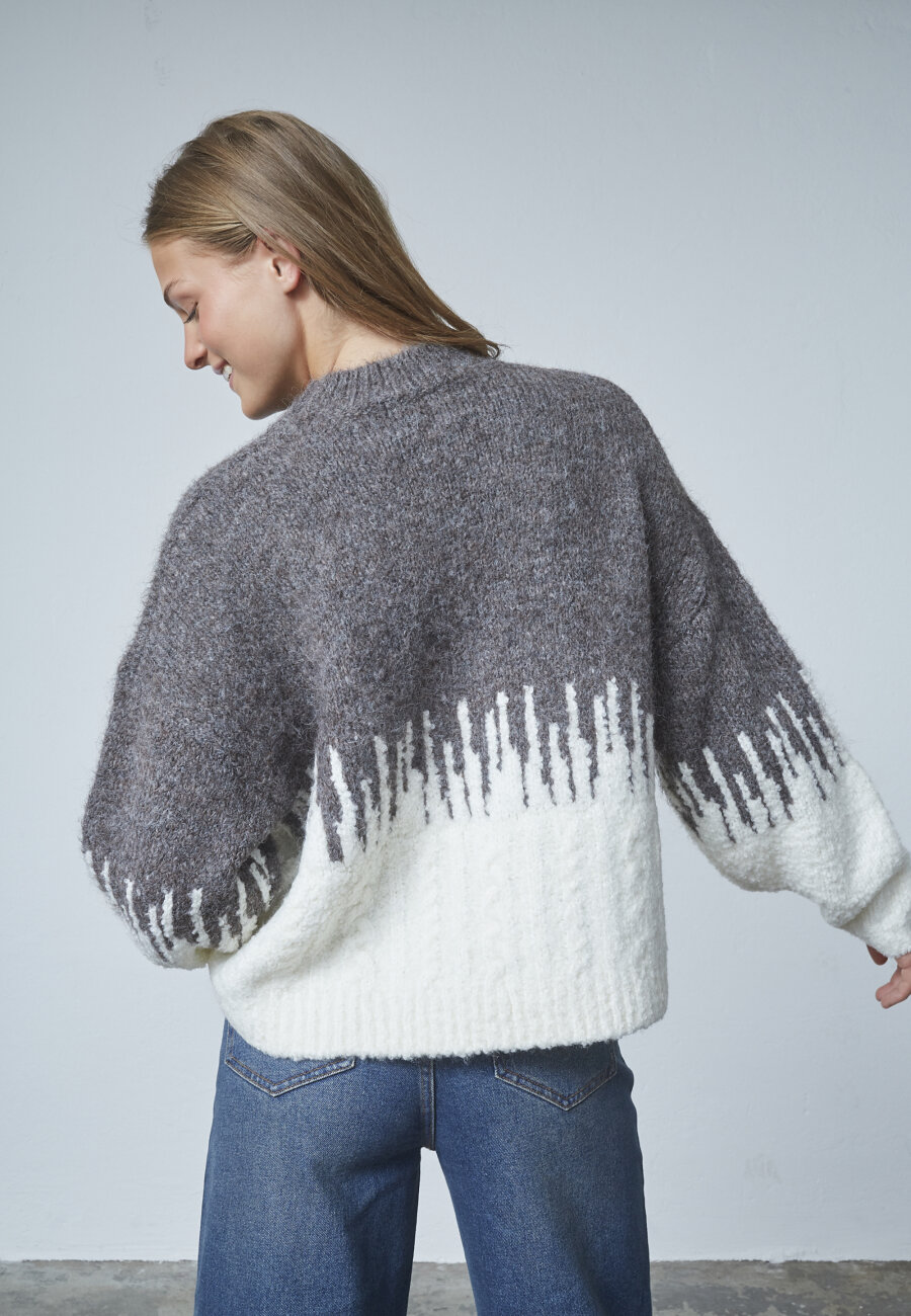 SISTERS POINT - LIPSA-PU