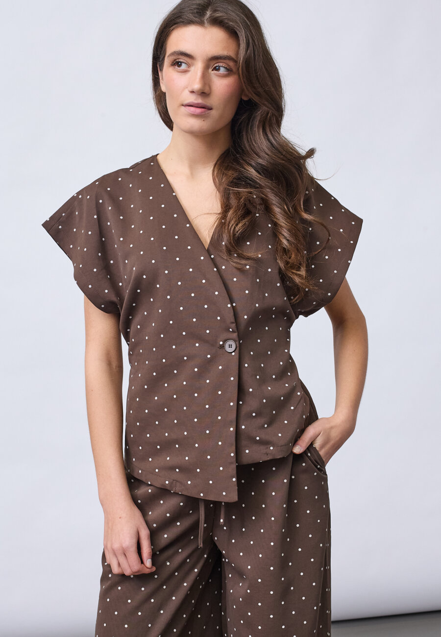 SISTERS POINT - N.GEVELA-VE