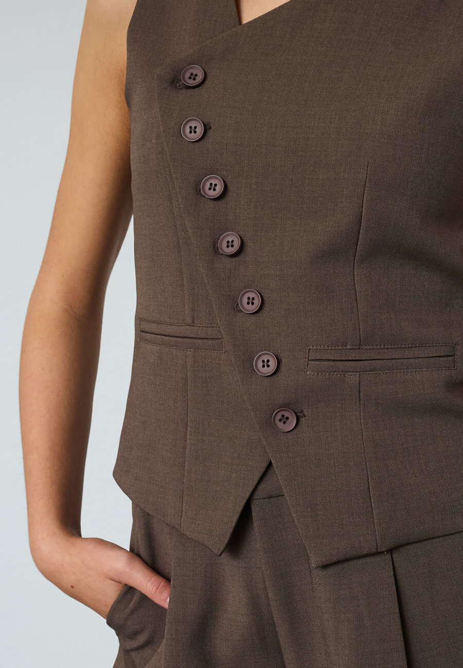 SISTERS POINT - GATA-VE2