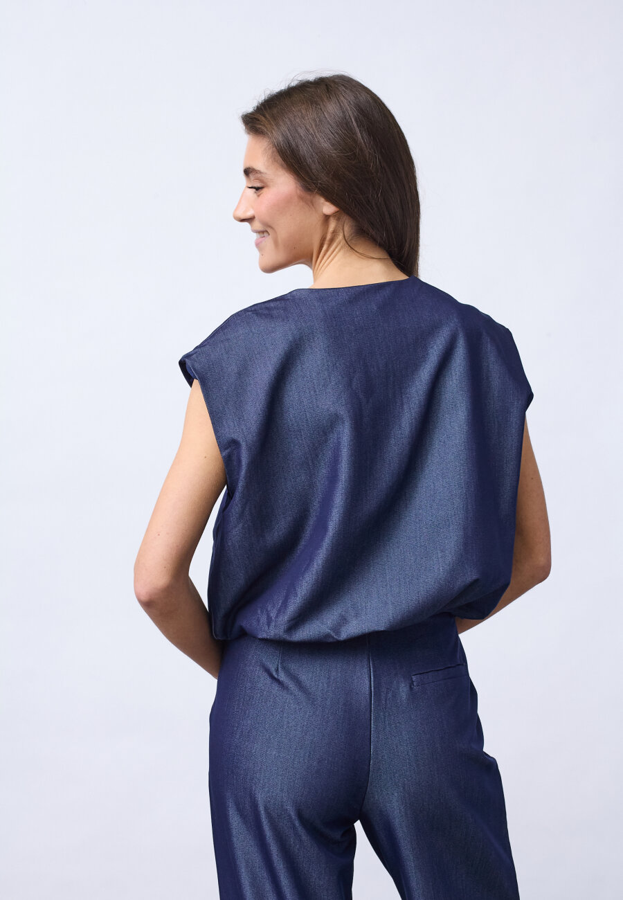 SISTERS POINT - GARWIN-VE5