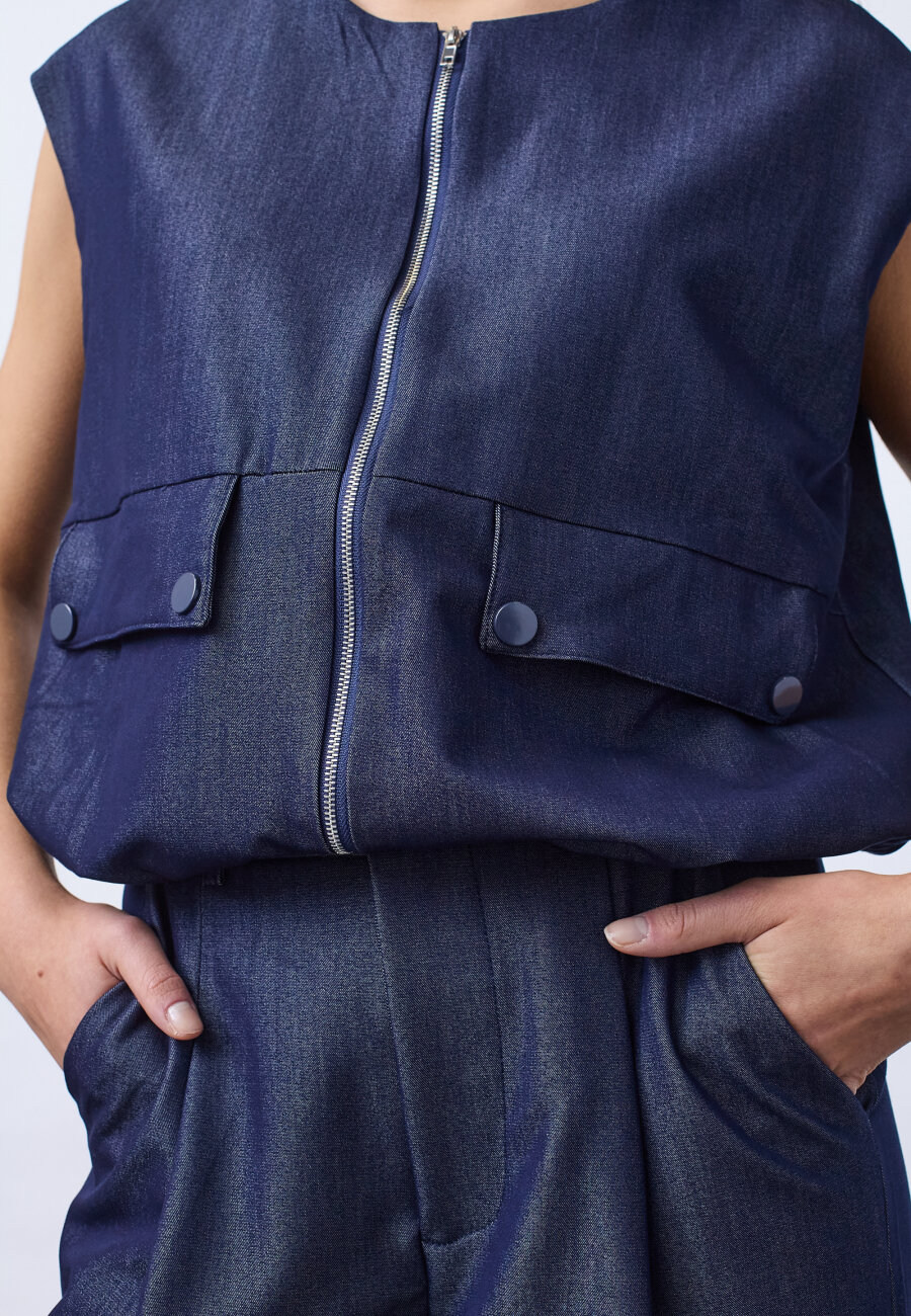 SISTERS POINT - GARWIN-VE5