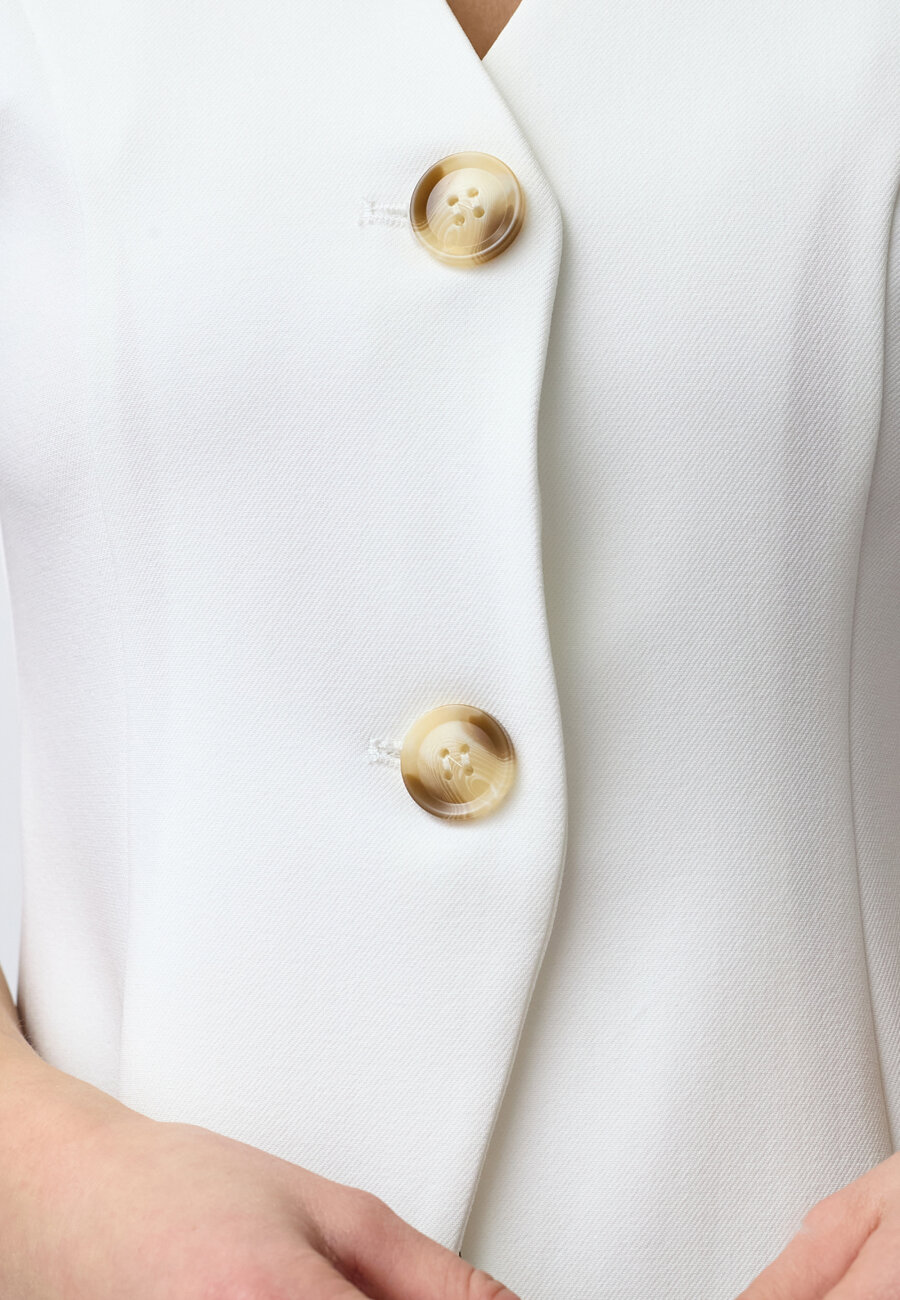 SISTERS POINT - GREAT-L.VE