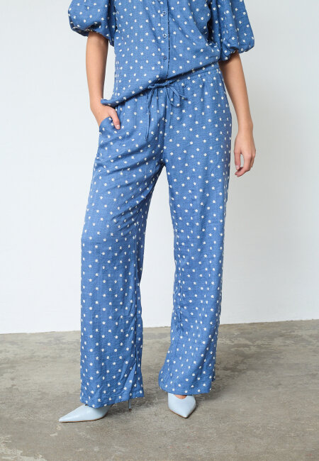 SISTERS POINT - ELLA-PA50