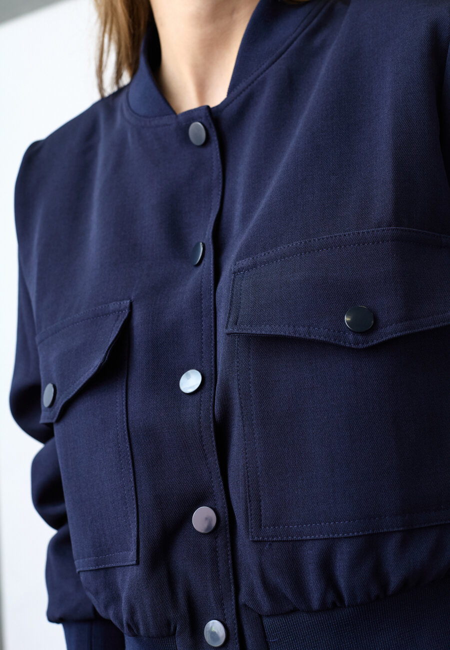 SISTERS POINT - GARWIN-JA20