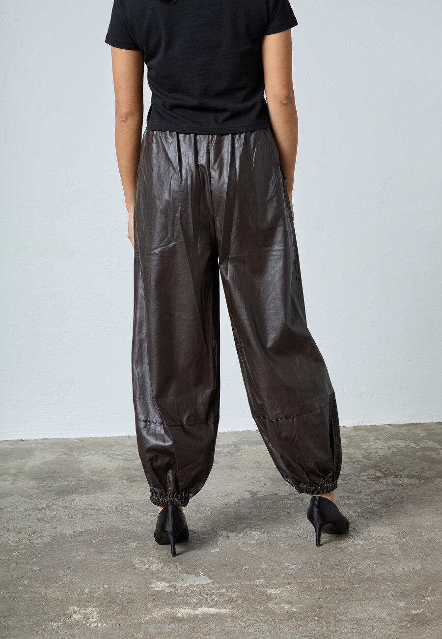 SISTERS POINT - VOSI-PA