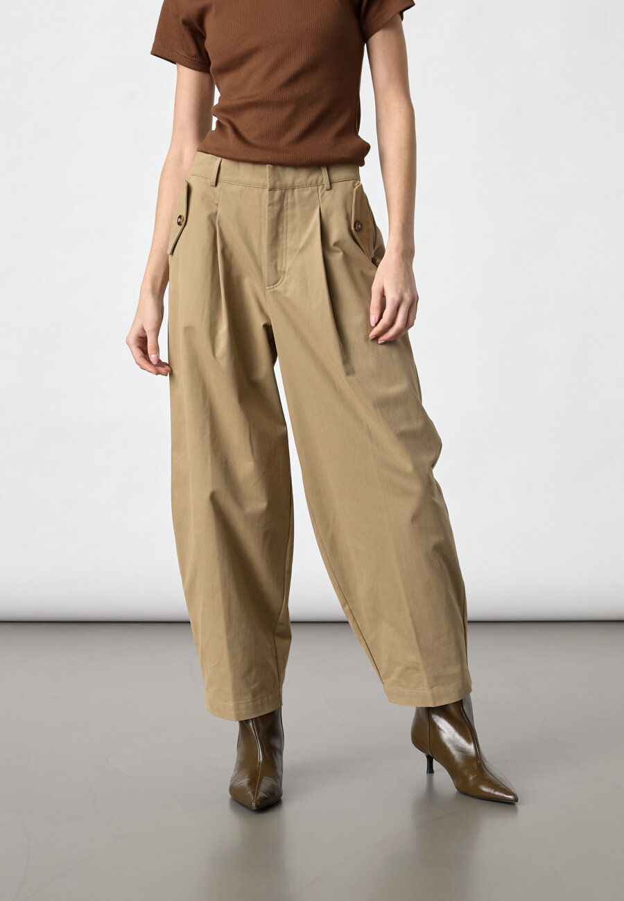 SISTERS POINT - EDITH-PA