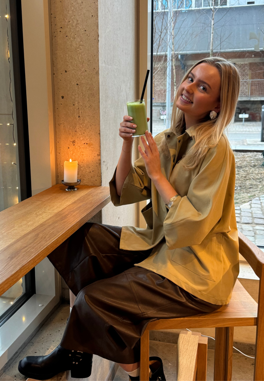 SISTERS POINT - GAKI-JA