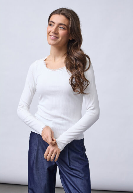 SISTERS POINT - VACCO-LS SISTERS POINT - VACCO-LS