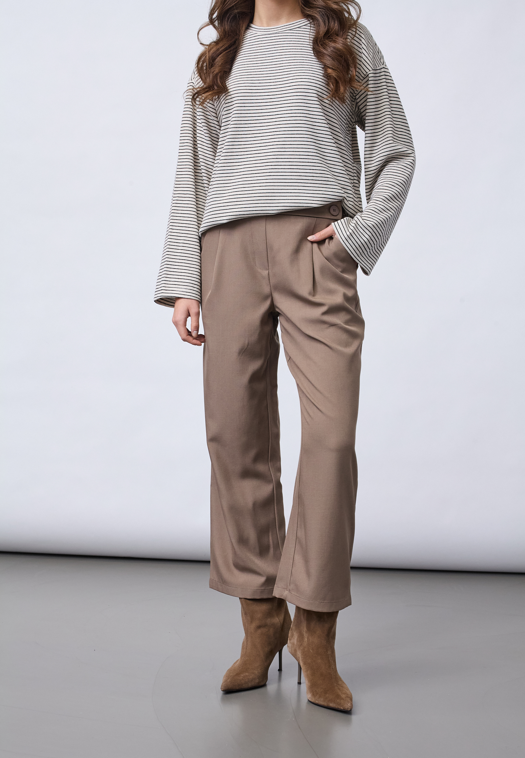 VIKSA-PA.CROP billede