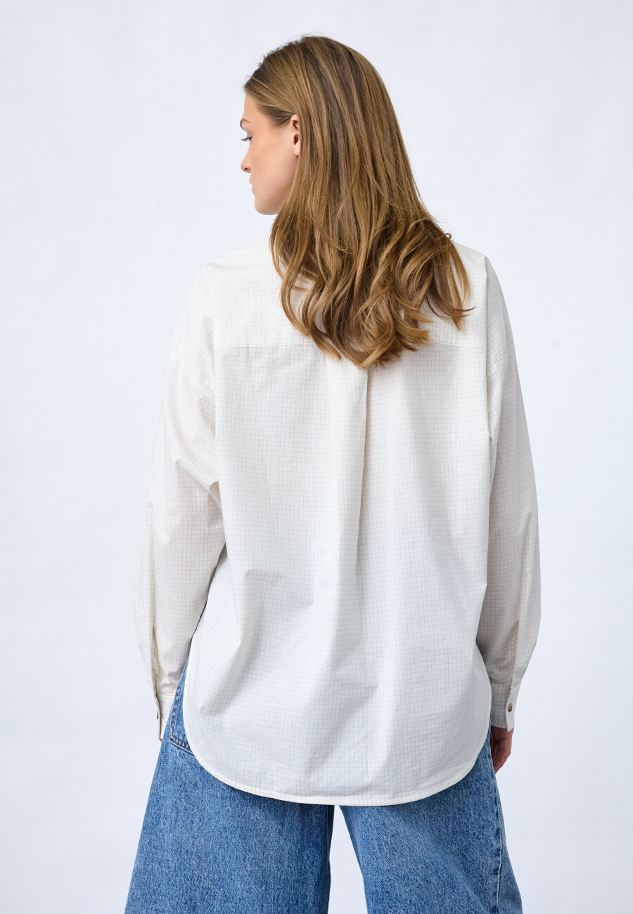 SISTERS POINT - EMMU-SH