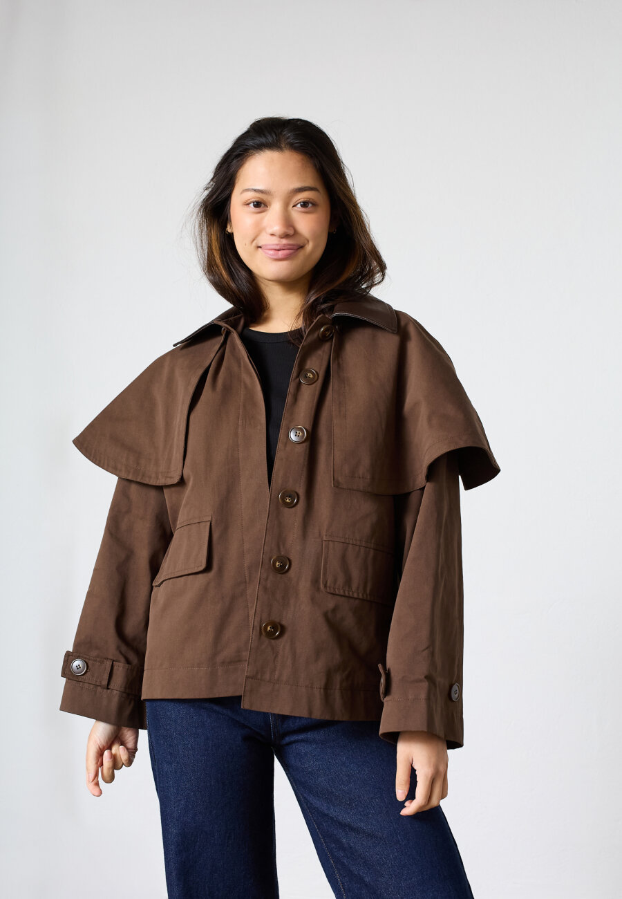 SISTERS POINT - LENA-JA