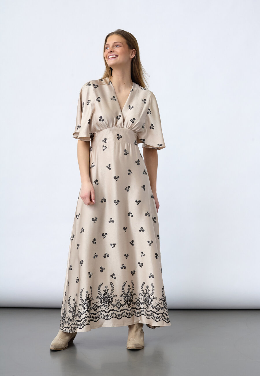 SISTERS POINT - GISELA-DR24