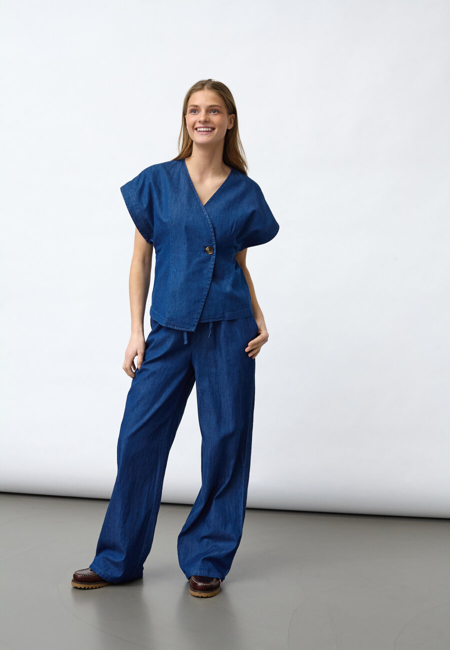 SISTERS POINT - EVELA-VE3