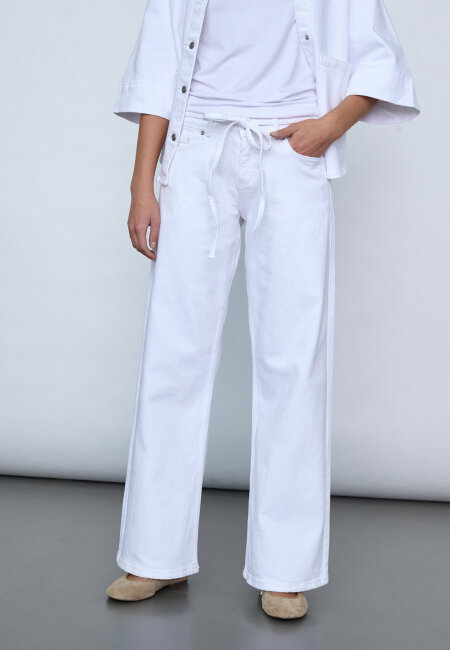 SISTERS POINT - ONEA-BELT.JE8