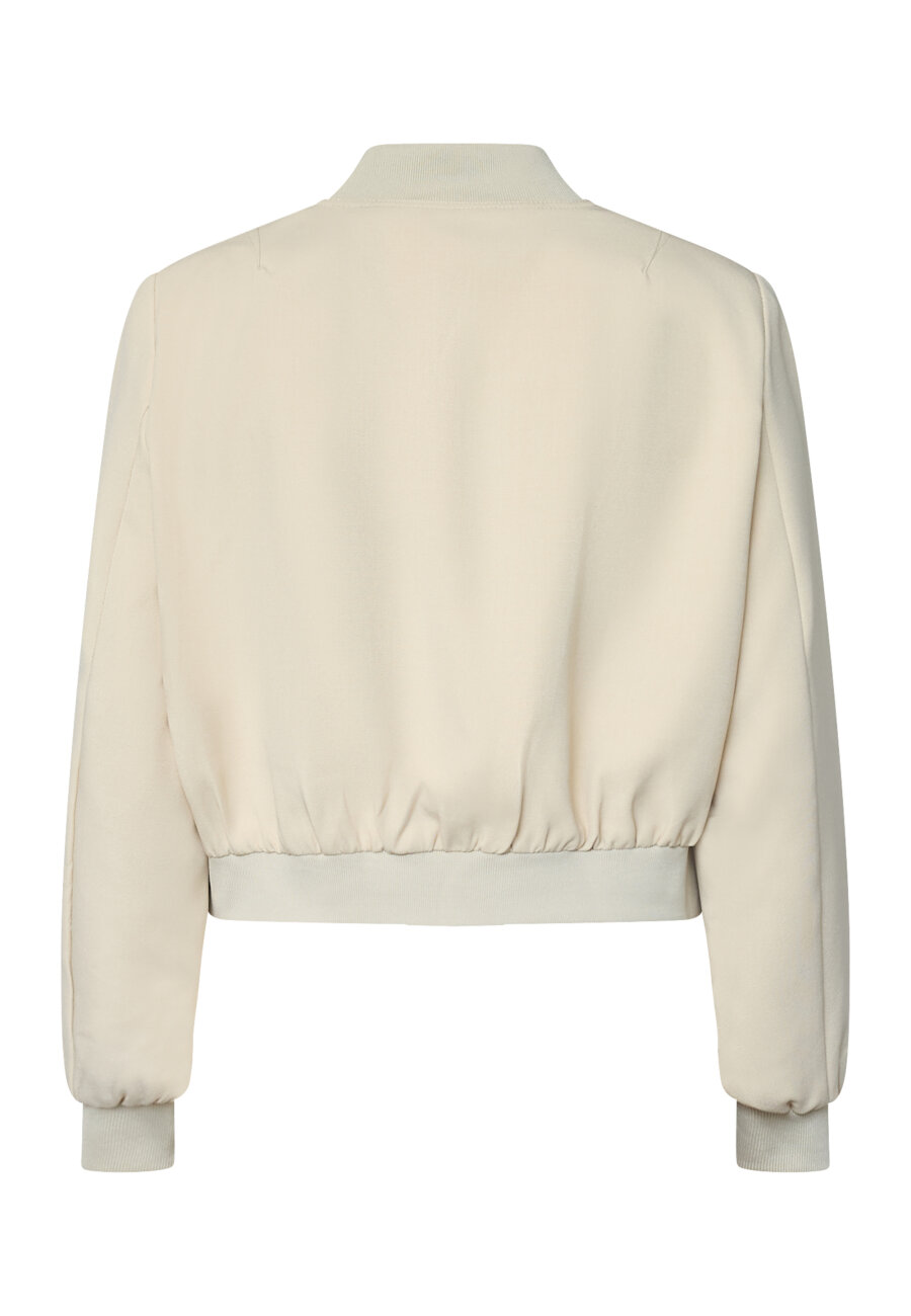 SISTERS POINT - GARWIN-JA20