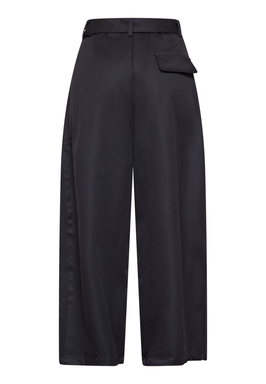 SISTERS POINT - GAKI-PA