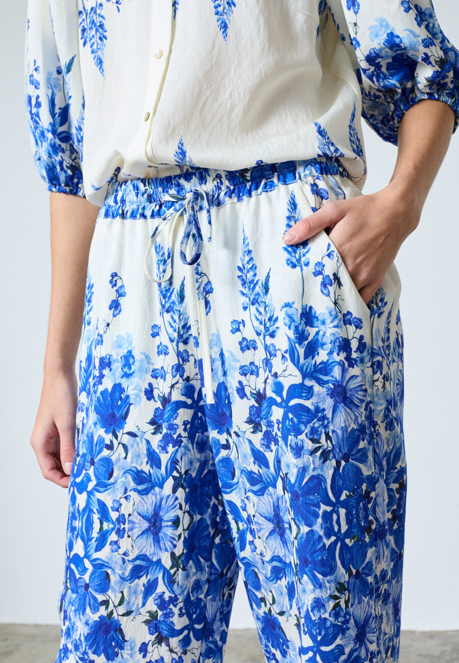 SISTERS POINT - ELLA-PA53