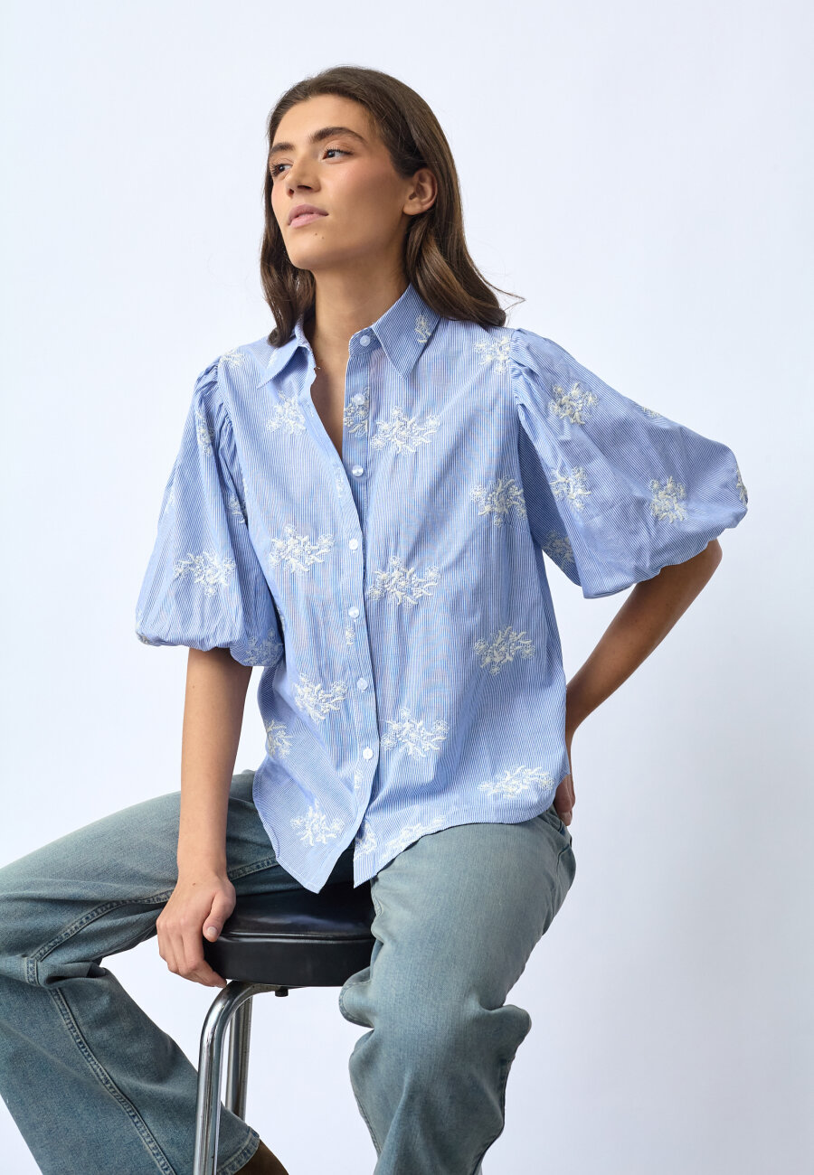 SISTERS POINT - ELLA-SH83