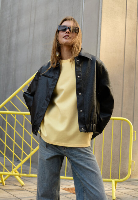 SISTERS POINT - LETI-JA