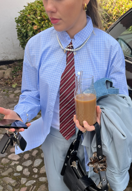 SISTERS POINT - EMMU-SH1 SISTERS POINT - EMMU-SH1